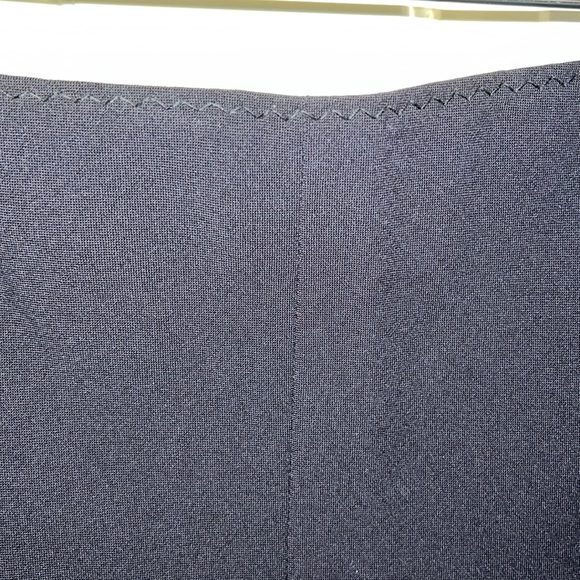 Talula Babaton size 4 A- line black skirt, falls mid calf - Picture 2 of 4